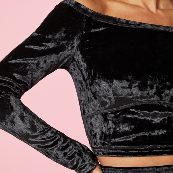 NWT YITTY Plushy Shaping Top Iconic Black Sz M $65 - Picture 2 of 6